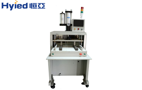 面對分板難題，就選擇廣州沖壓式分板機(jī)讓生產(chǎn)更輕松!